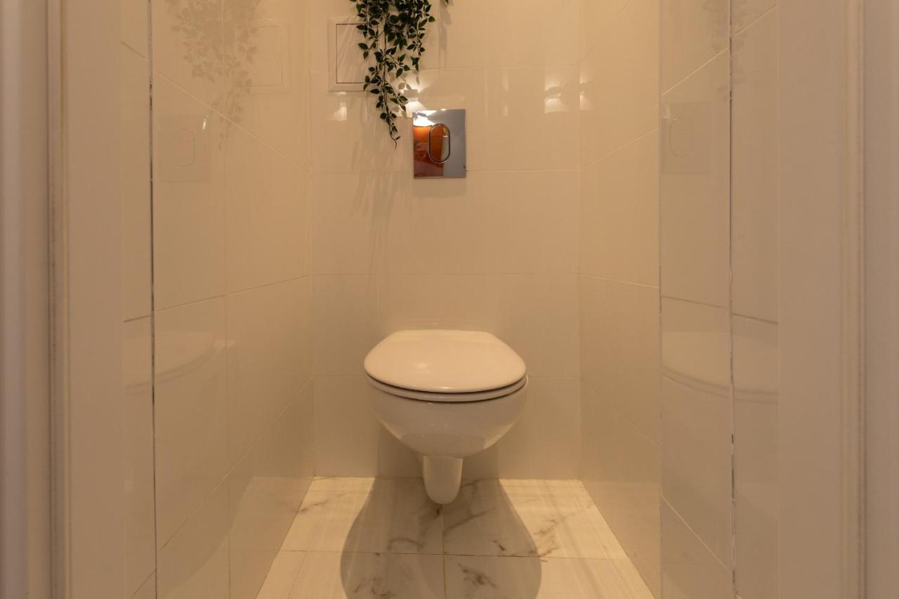 Dream Home - Prime Location 2Br Apt In Букурещ Екстериор снимка