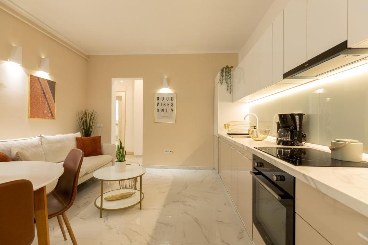 Dream Home - Prime Location 2Br Apt In Букурещ Екстериор снимка